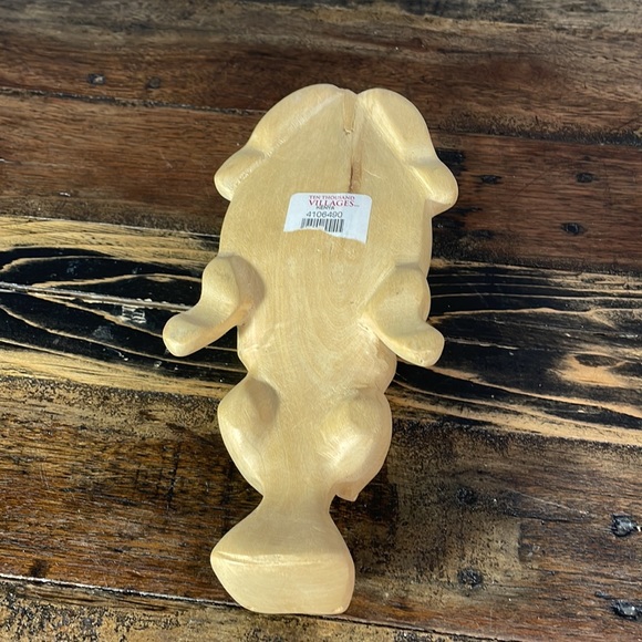 Adorable hippo wooden glasses holder.  Made in Kenya. - Picture 5 of 10